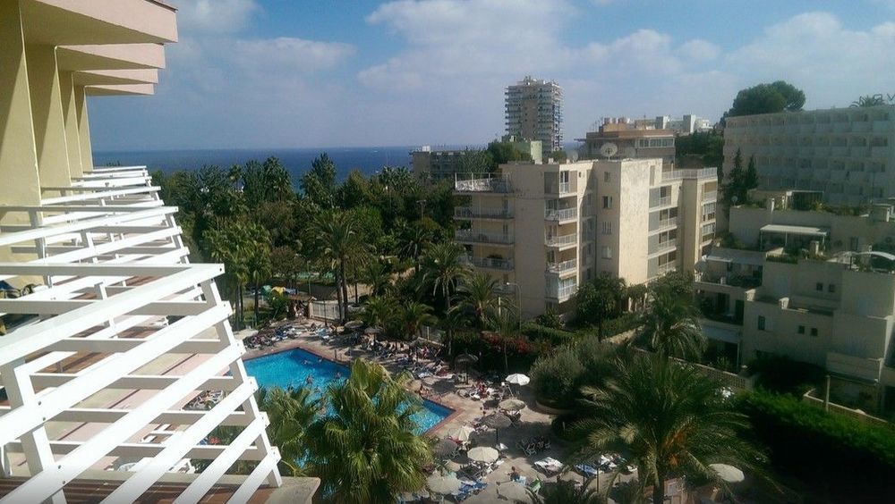 Globales Palmanova Hotel Bagian luar foto