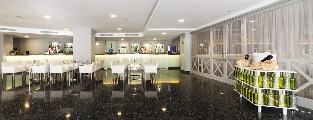 Globales Palmanova Hotel Bagian luar foto